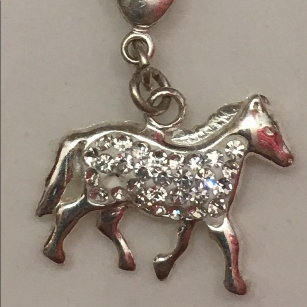 🐴 Horse🐴 Clip||Silver-White||MISSING 1 GEMSTONE